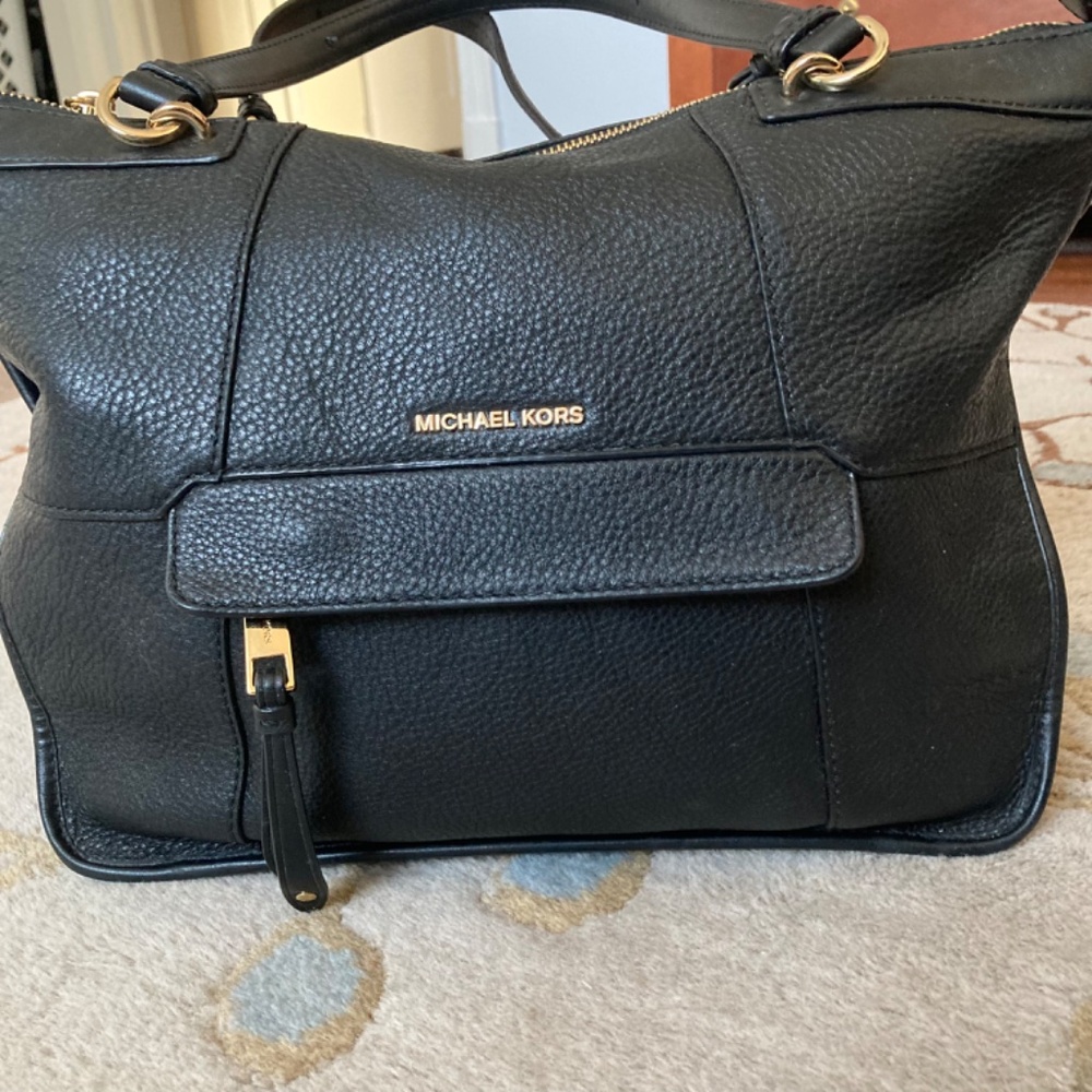 Michael Kors Black Purse - Picture 3 of 14